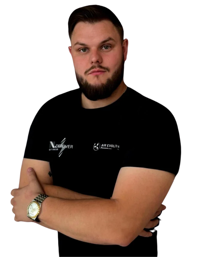 Nathan Depover – Expert en panneaux photovoltaïques et bornes de recharge